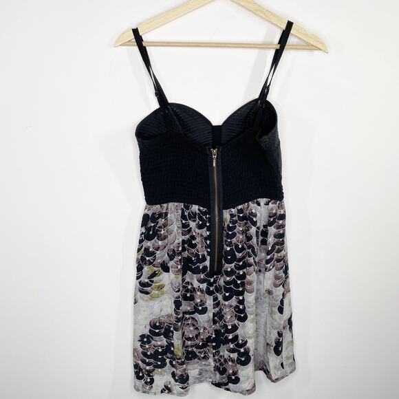 12th Street by Cynthia Vincent Women Black Floral Print Silk Mini Dress 2 Y2K - Picture 2 of 9